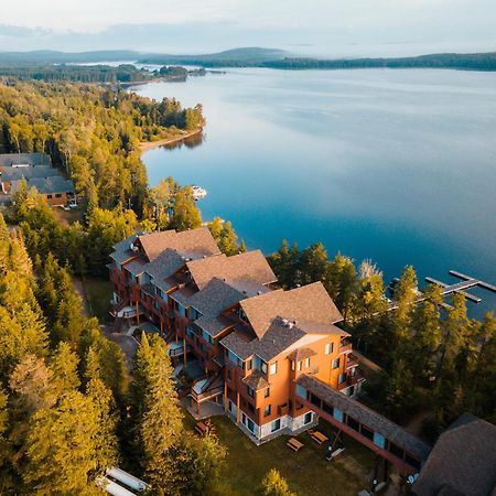Auberge Du Lac Taureau แซ็งต์-มิเชล-เดส์-แซ็งส์ ภายนอก รูปภาพ