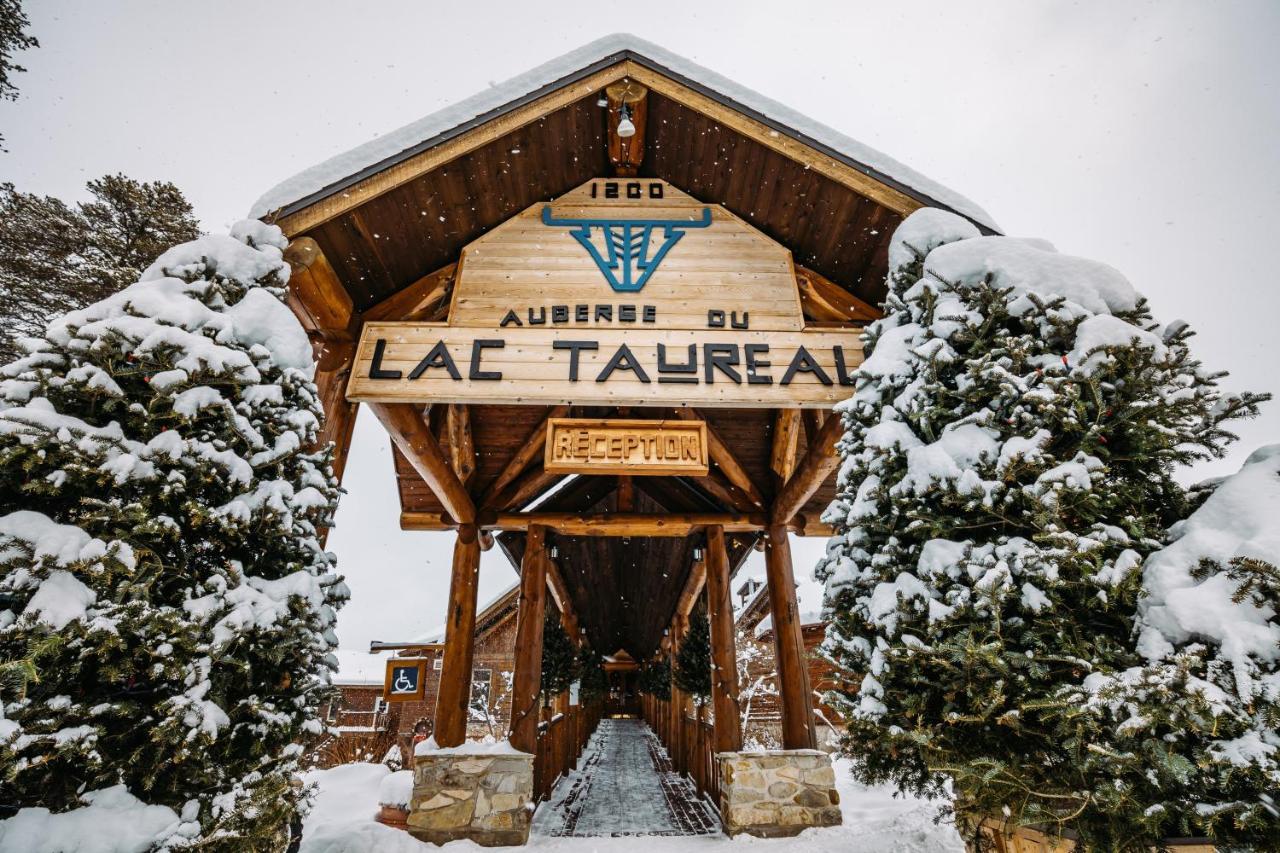 Auberge Du Lac Taureau แซ็งต์-มิเชล-เดส์-แซ็งส์ ภายนอก รูปภาพ