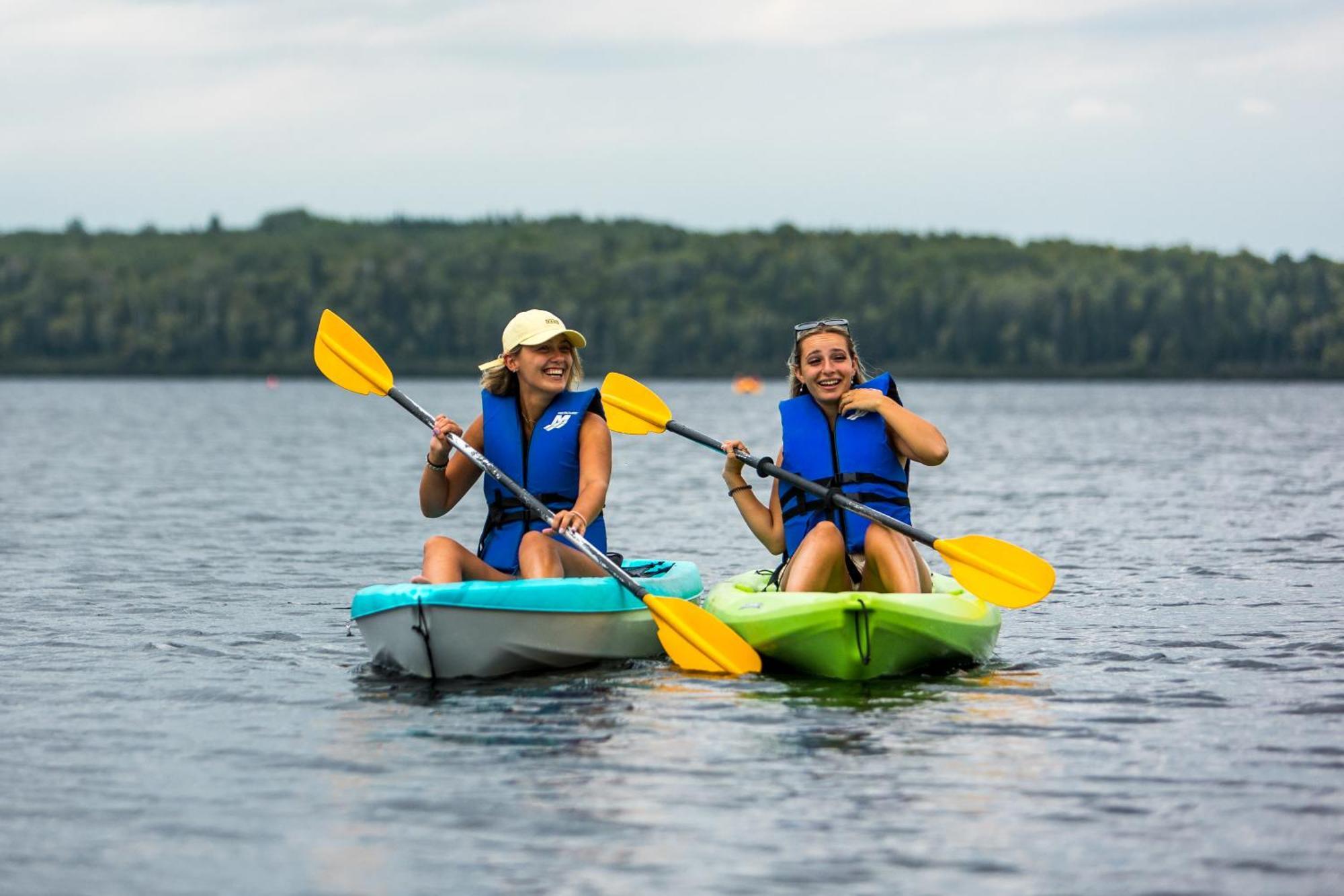 Auberge Du Lac Taureau แซ็งต์-มิเชล-เดส์-แซ็งส์ ภายนอก รูปภาพ