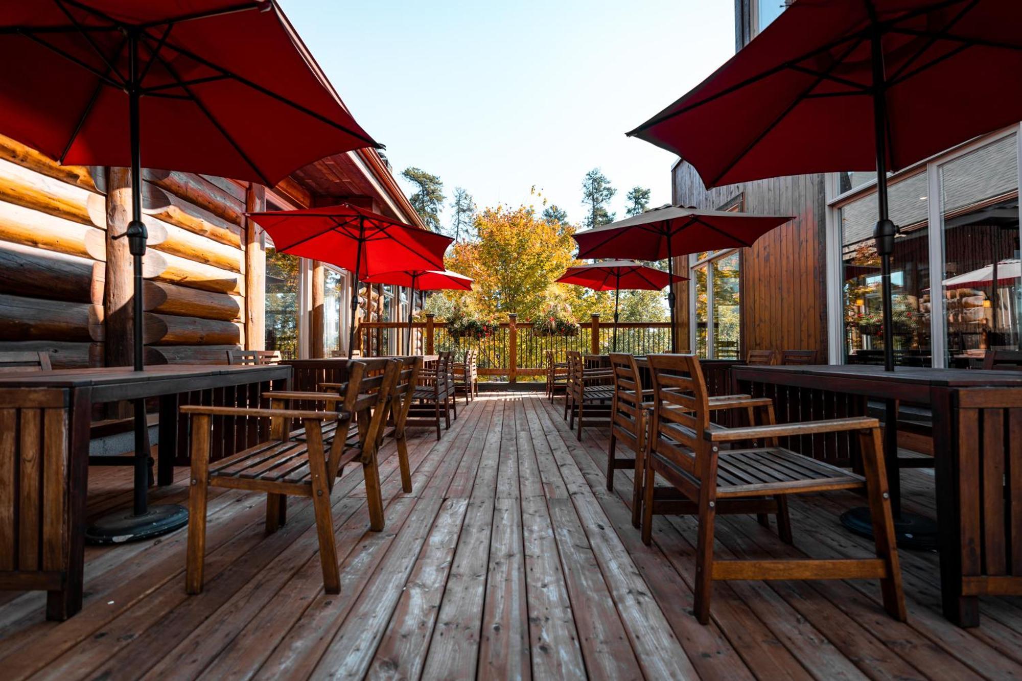 Auberge Du Lac Taureau แซ็งต์-มิเชล-เดส์-แซ็งส์ ภายนอก รูปภาพ