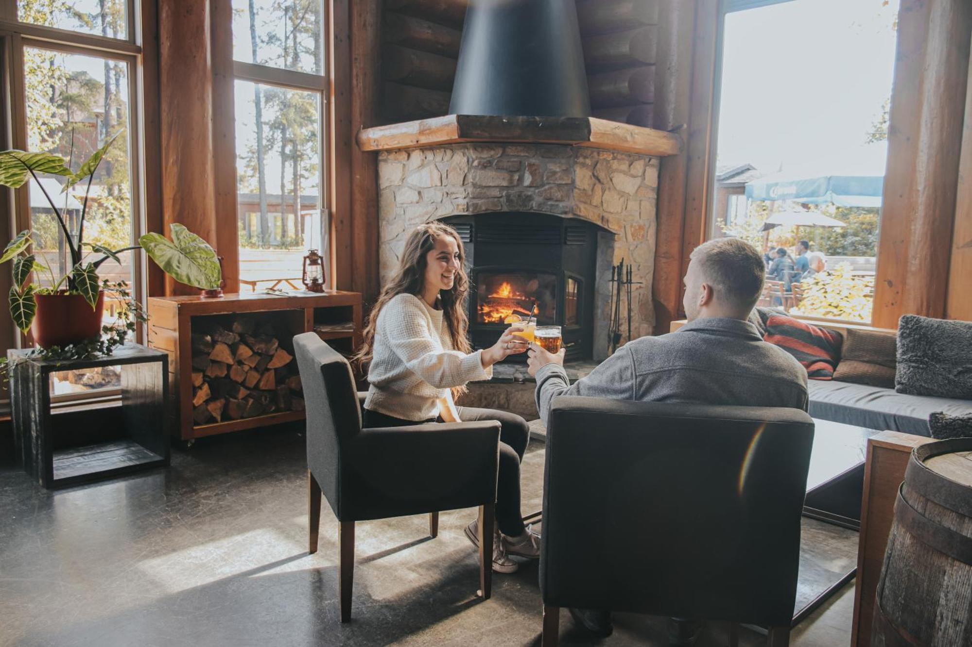 Auberge Du Lac Taureau แซ็งต์-มิเชล-เดส์-แซ็งส์ ภายนอก รูปภาพ